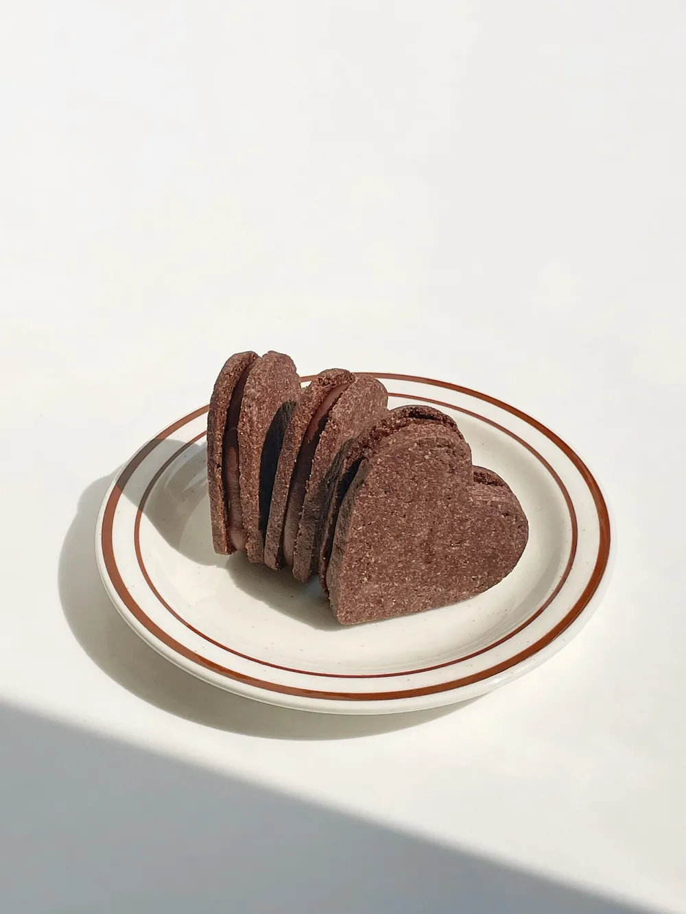 함께 시작하는 비건 베이킹: 유기농 재료로 만드는 초코 샌드 쿠키 🤎